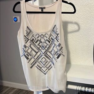 Express cream Tank with Silver Pattern